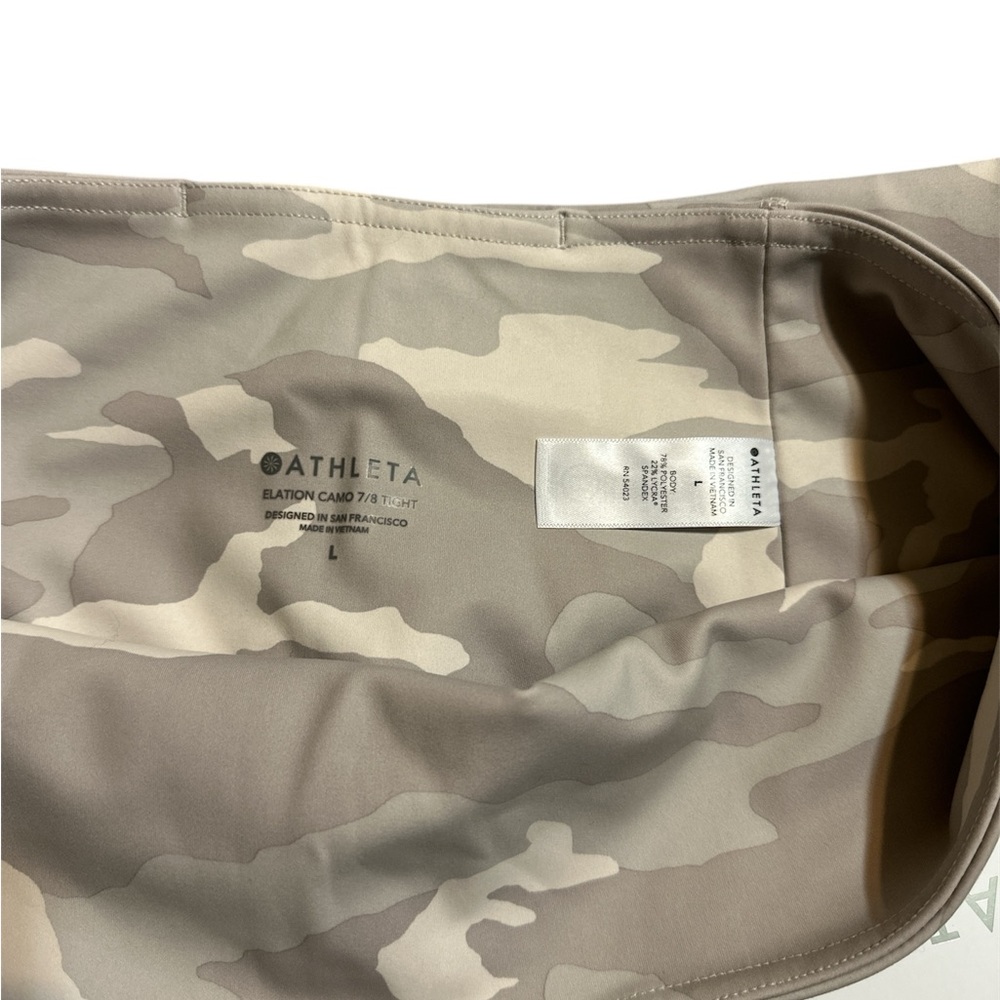 NWT Athleta Elation Camo 7/8 tight Taupe - Picture 3 of 4